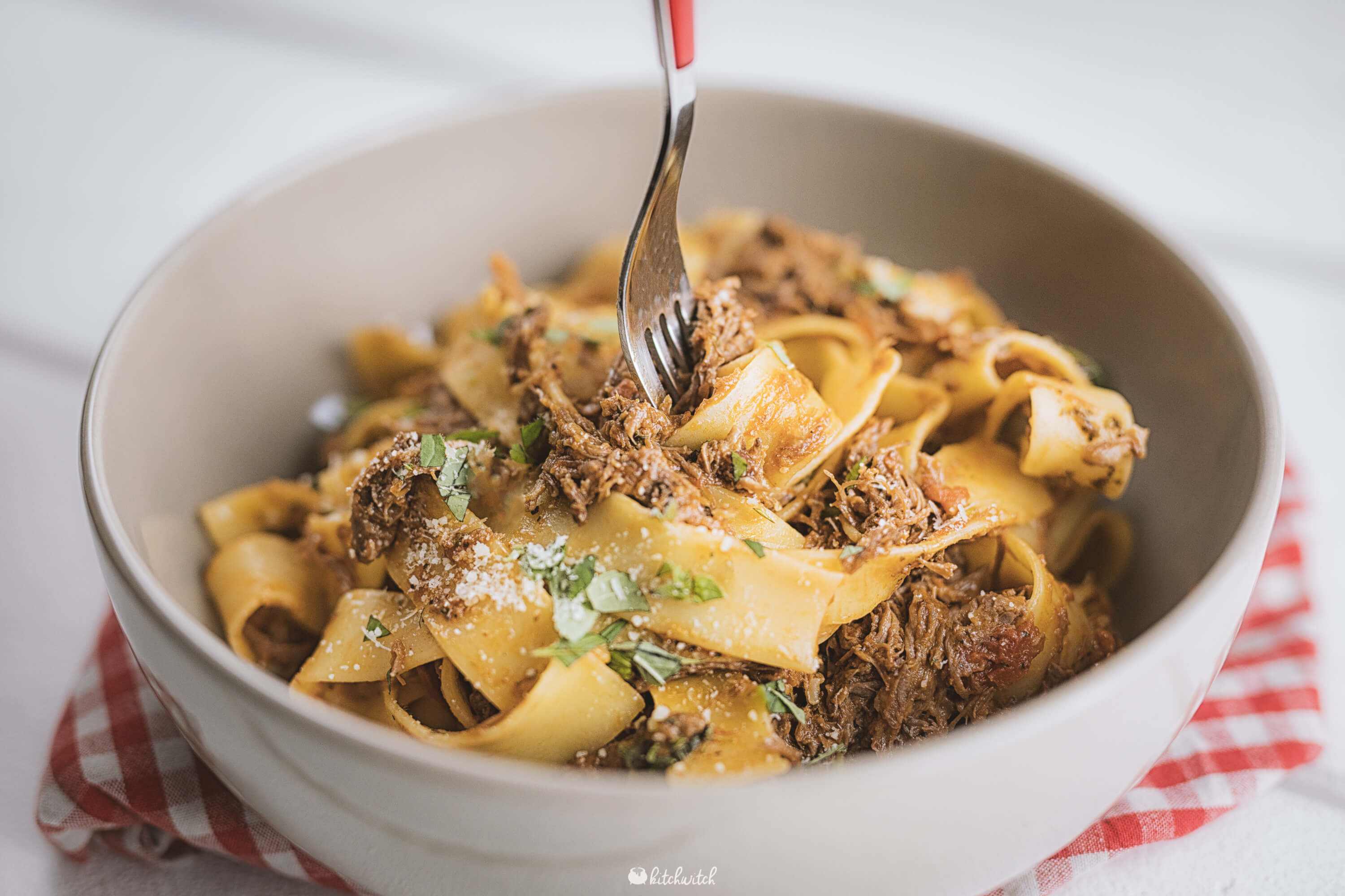 Pulled Beef Pasta - Kitchwitch